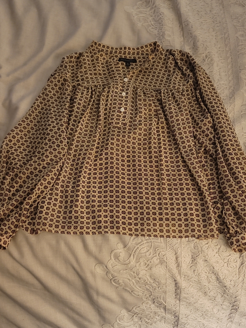 Banana Republic Cream Blouse with Brown Geometric Print, Sz XL